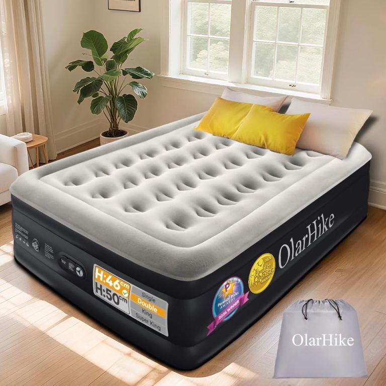 Double Airbed with Built in Pump, 135 x 190 x 46cm