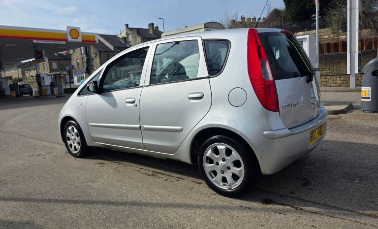Mitsubishi colt,1.3,mot-12 month £475