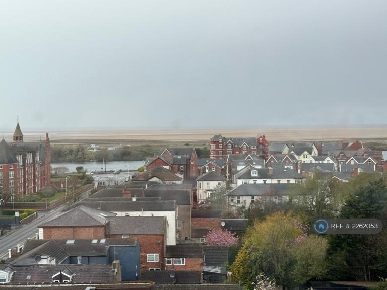 1 bedroom flat in Albert Road, Southport, PR9 (1 bed) (#2262053)