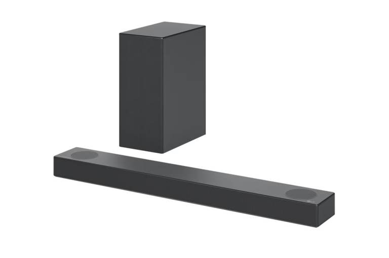 LG S75Q Soundbar - barely used, comes with subwoofer and all accessories