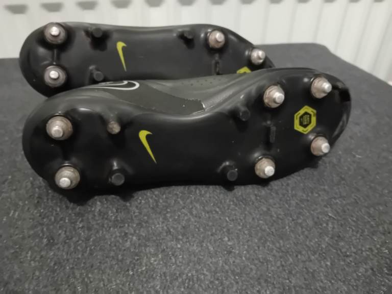 Nike Tiempo Rugby Boots UK7