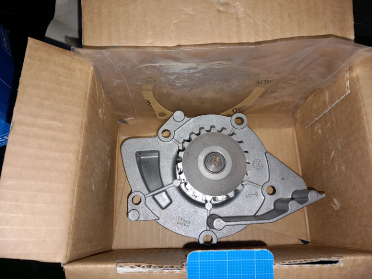 SKF cambelt and water pump kit. 