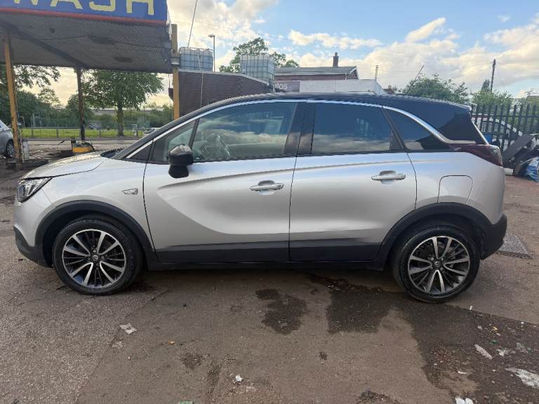 Vauxhall, CROSSLAND X, Hatchback, 2018, Semi-Auto, 1199 (cc), 5 doors