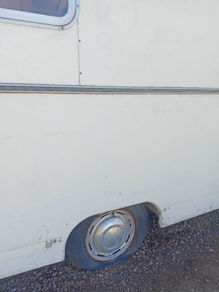 VINTAGE CARAVAN - 62 YEARS YOUNG... 