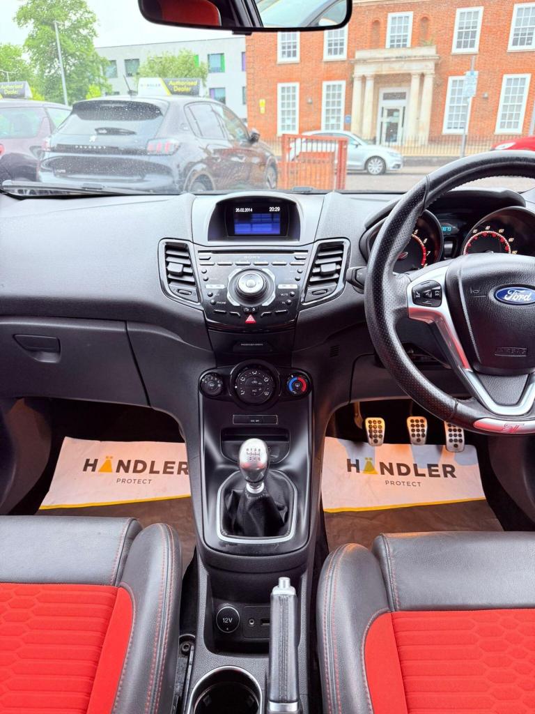 2014 Ford Fiesta 1.6T EcoBoost ST-2 Euro 5 3dr HATCHBACK Petrol Manual