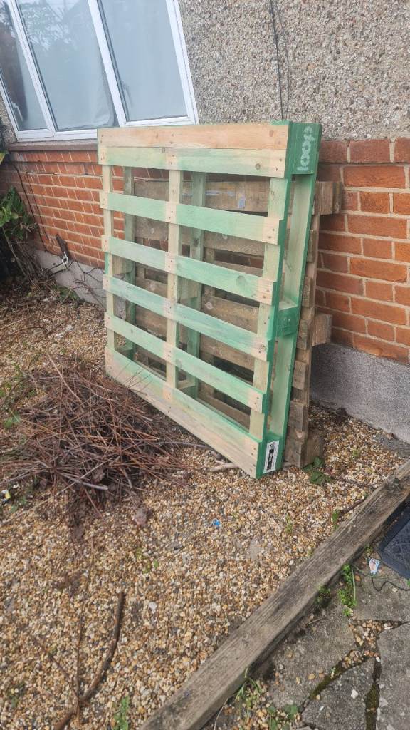 Free pallets