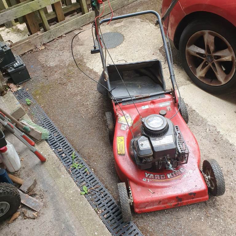 Lawnmower Yard King 3.75