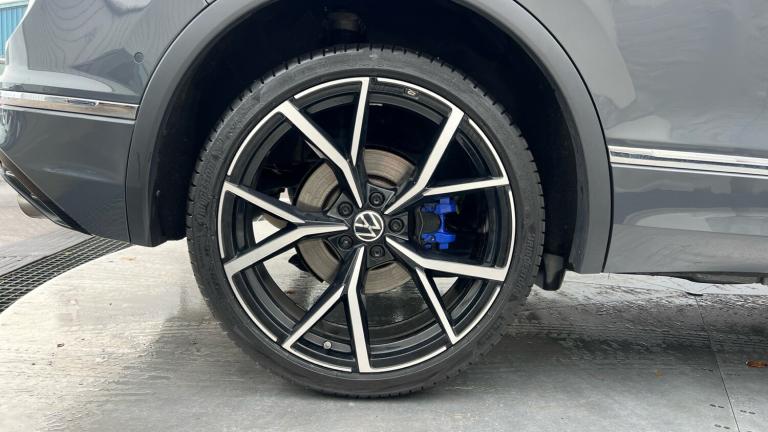 2023 Volkswagen Tiguan 2.0 TSI 320 4Motion R 5dr DSG Petrol Estate Estate Petrol Automatic