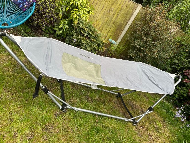 Folding hammock