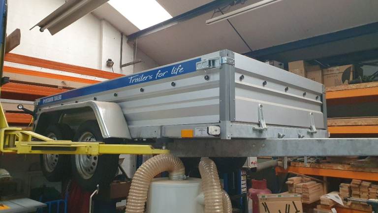 Trailer 10 x 5 ft pretty much brand new