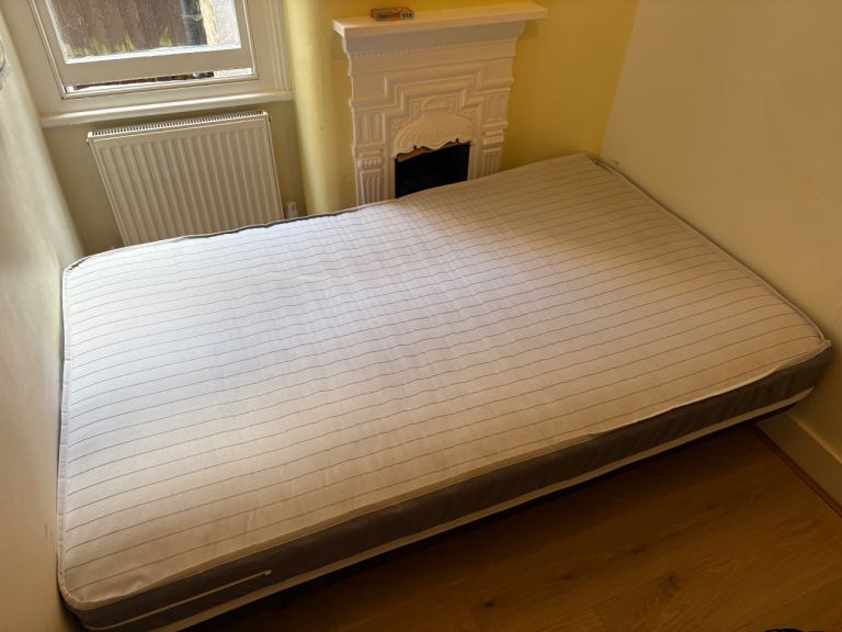 Small double bed (mattress and base)