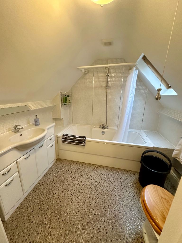 Heart of Solihull, ensuite:Double room,trainstation