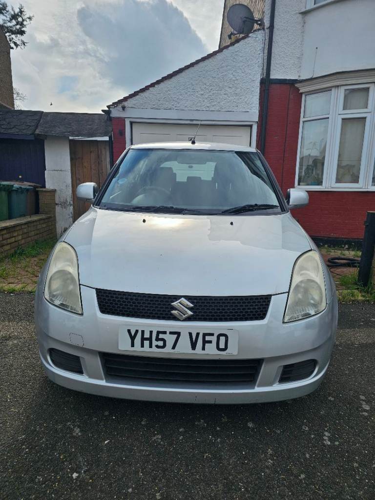 Suzuki, SWIFT, Hatchback, 2007, Manual, 1328 (cc), 5 doors