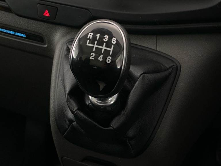 2020 Ford Transit Custom 2.0 EcoBlue 105ps Low Roof Leader Van Minibus DIESEL Manual