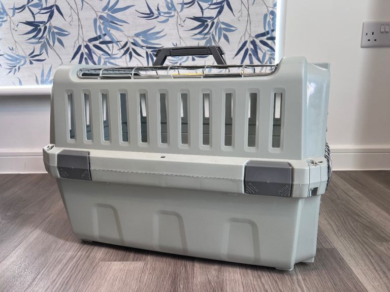 Travel crate