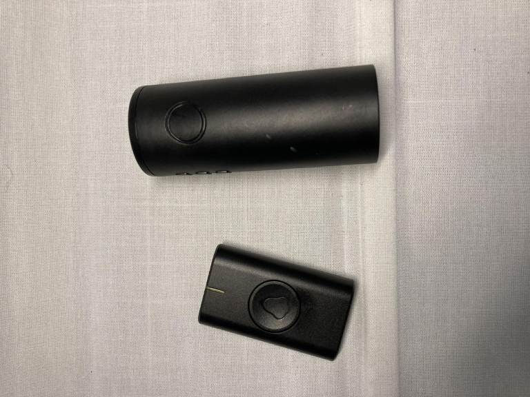 Sleek Wireless Doorbell Kit - Matte Black (Excellent Condition)