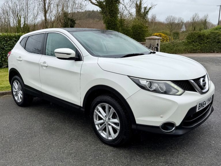 2014 Nissan Qashqai 1.5 dCi 110 Acenta Premium *£20 Tax - Full Years MOT - New T/Belt* 