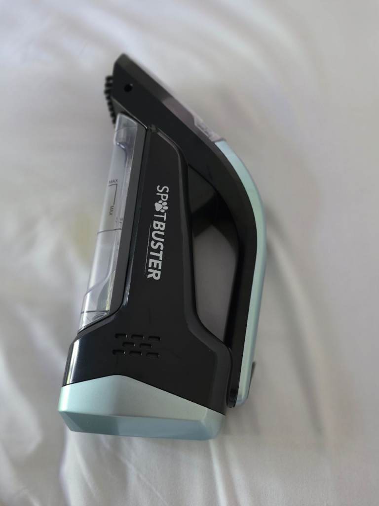 Carpet cleaner 