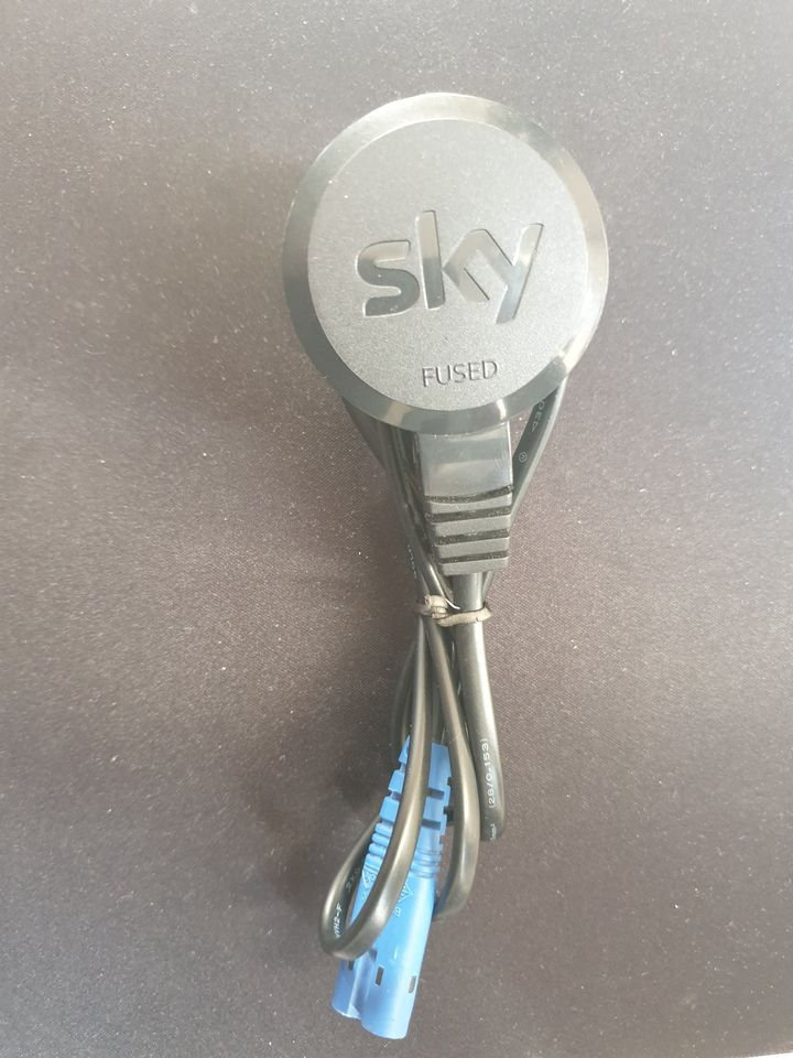 SKYBOX POWER CABLE, 8 FIGURE MAY FIT TO TV,VCR,DVD,LAPTOP CHARGER,PS4,XBOOX