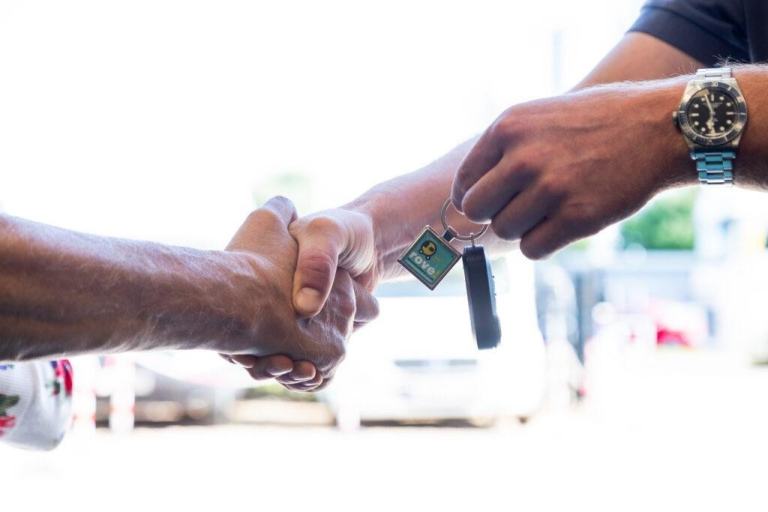 Auto-Trail Frontier Cherokee 6 Berth, 2 Belt French Bed Motorhome