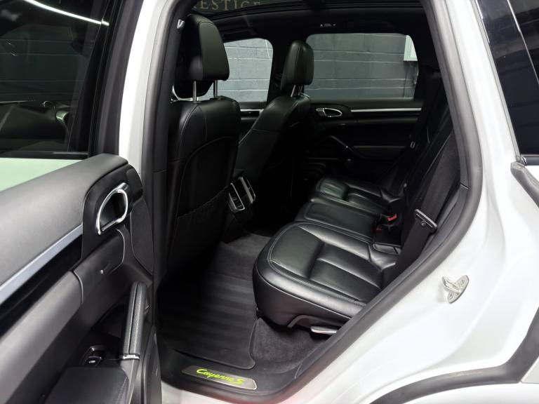 PORSCHE CAYENNE 3.0 V6 E-Hybrid S Platinum Edition 2017