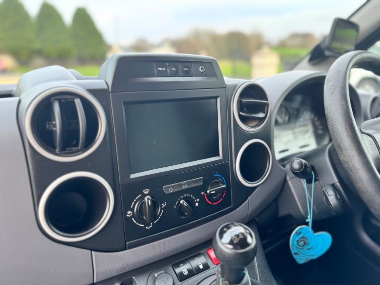 2015 Peugeot Partner 1.6L - Not Citreon Berlingo - Toyota Proace 