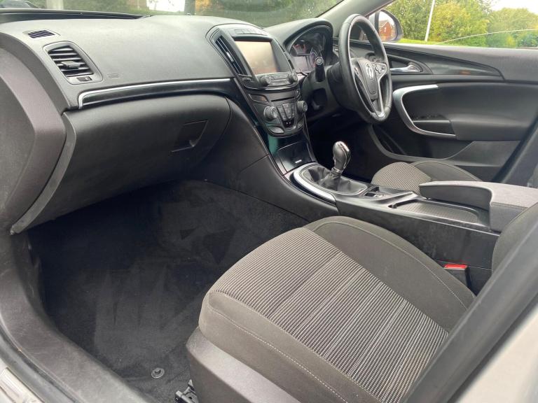 2016 Vauxhall Insignia 1.4i Turbo SRi Nav Euro 6 (s/s) 5dr HATCHBACK Petrol Manual