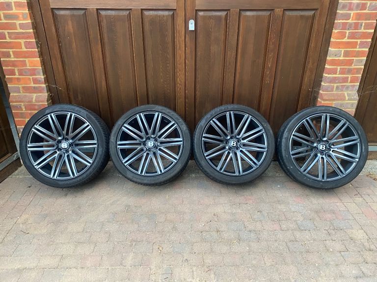 Genuine 21” Bentley Continental GT Speed wheels with Bentley Pirelli PZero Tyres