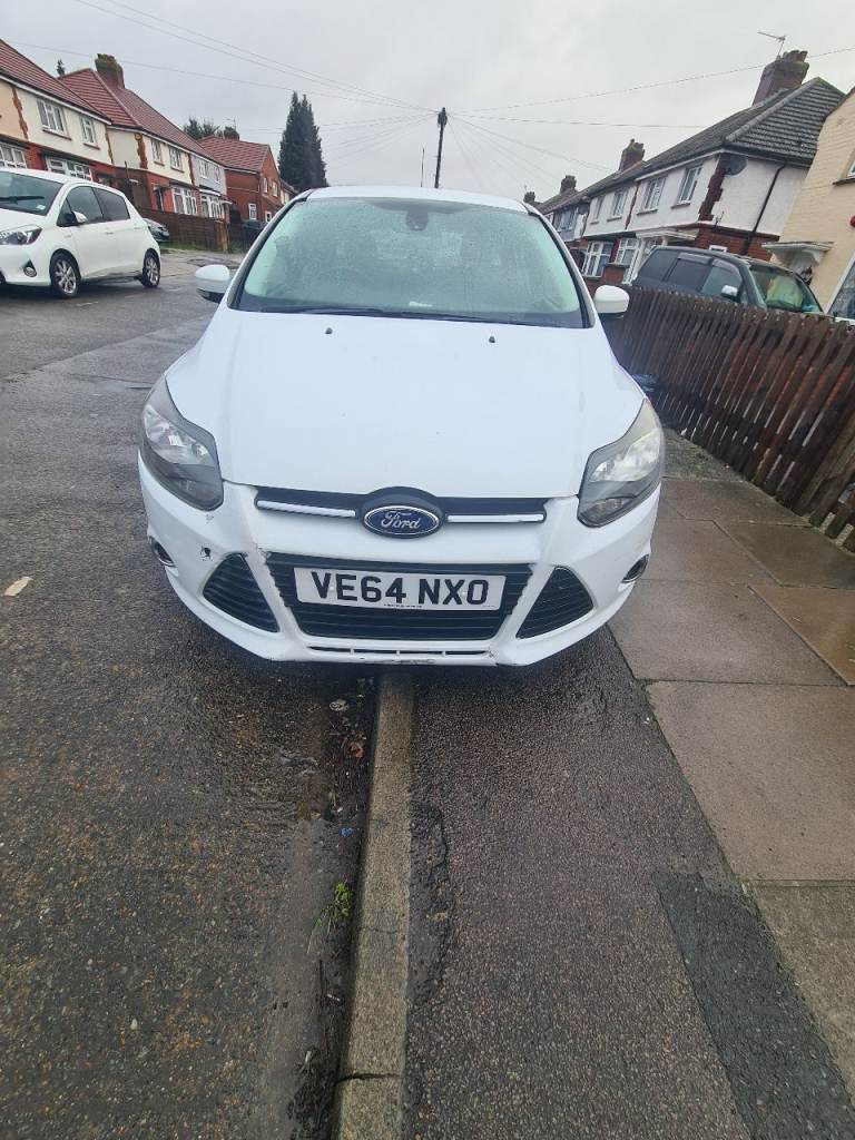 2014 Ford Focus Zetec – Drives Perfectly – Cat N (Body Only)