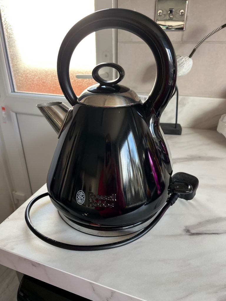 Black gloss Russel Hobbs kettle