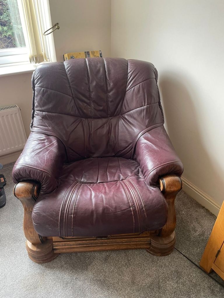 Leather armchair 
