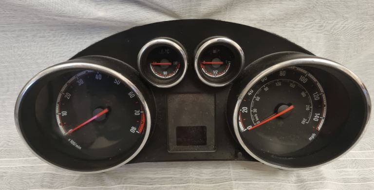 Vauxhall Meriva 2010 SPEEDOMETER INSTRUMENT CLUSTER 13346176