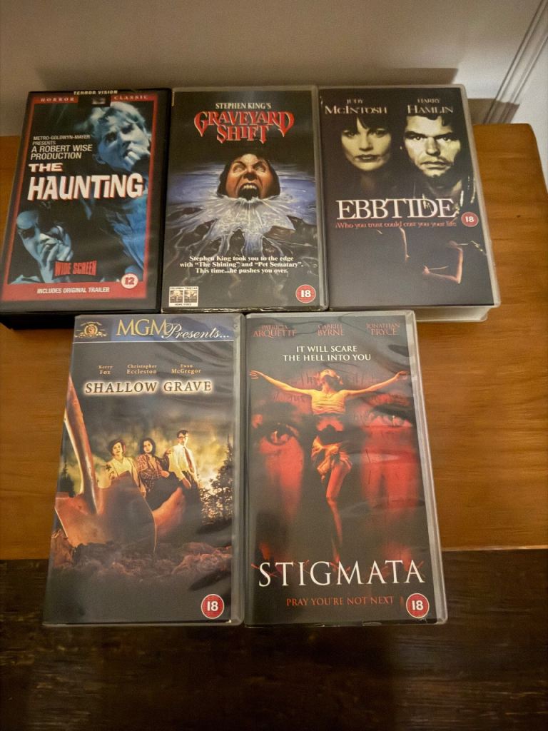 Five VHS Horror Video Bundle In Very Good Condition See Photos