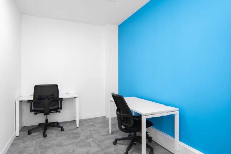 Ashford - TN24 8DF \ Small Office Space for Rent
