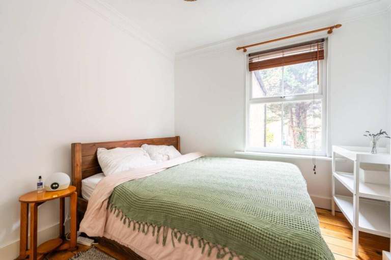 🏡🗝 Bright Double Room in Stratford – Excellent Transport Links 🏡🗝