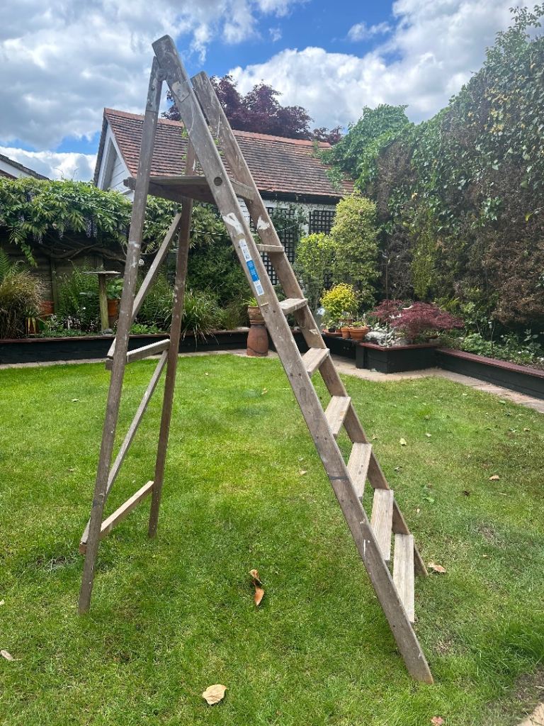 WOODEN STEP LADDER ~ 2 metres high ~ Good Condition 
