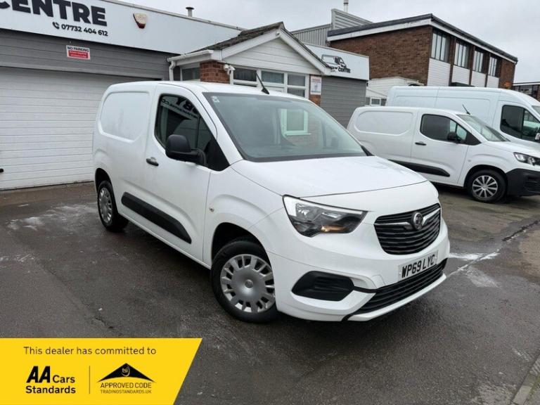 Vauxhall Combo L1H1 2300 SPORTIVE S/S