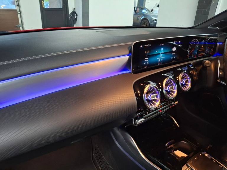 2019 Mercedes-Benz A-Class 2.0 A35 AMG (Premium Plus) Hatchback 5dr Petrol SpdS DCT 4MATIC Euro 6...