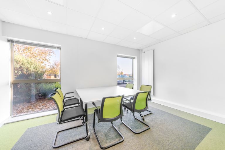 Customisable Large Office for Rent in GOSPORT PO130FQ