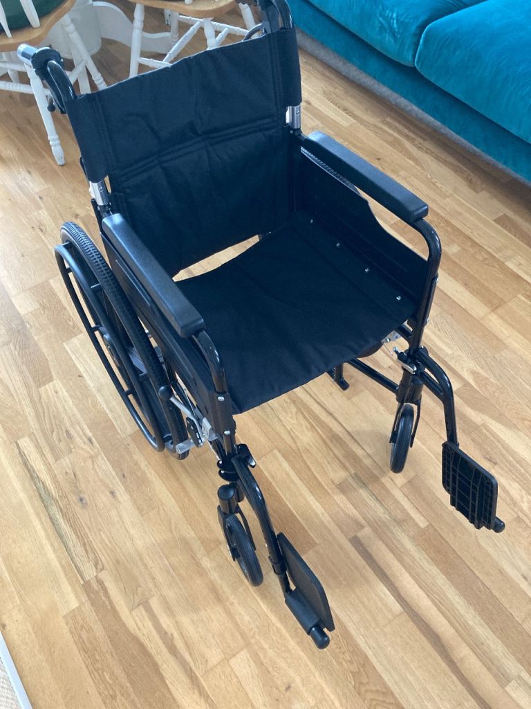 Lightweight aluminium wheelchair
