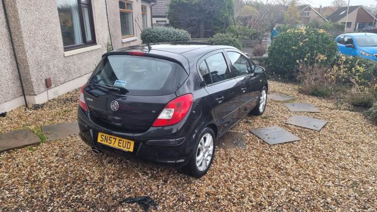 2007 corsa, 1.4 petrol, 1 years mot, 60k miles