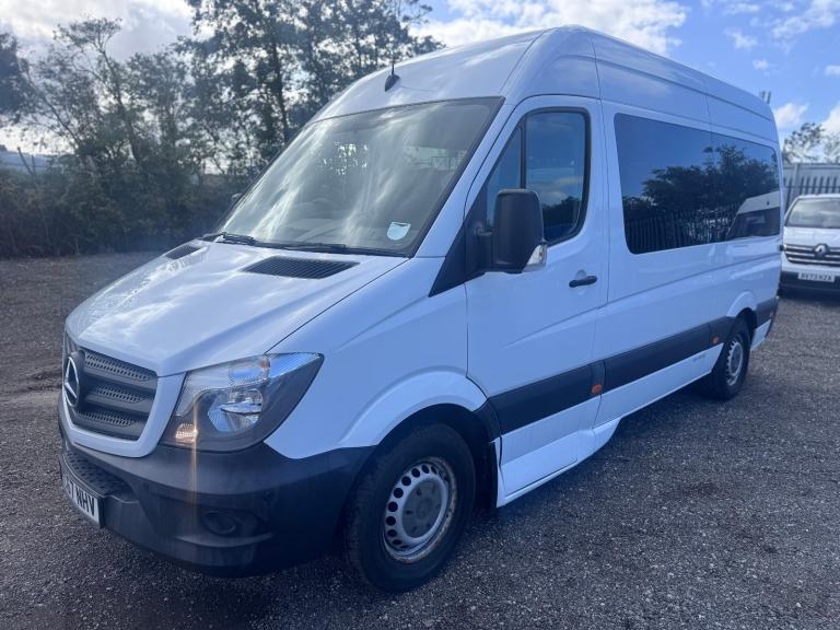 Mercedes Sprinter 314 MWB 13 Seat Minibus. Aircon. Auto. FSH. Reverse Cam. 12PAX