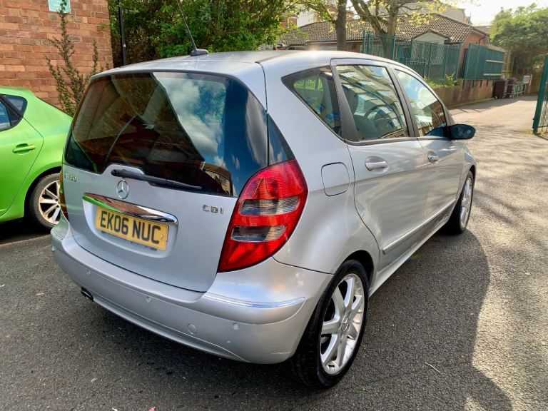 Automatic - Mercedes a180 cdi full service history mot 2027