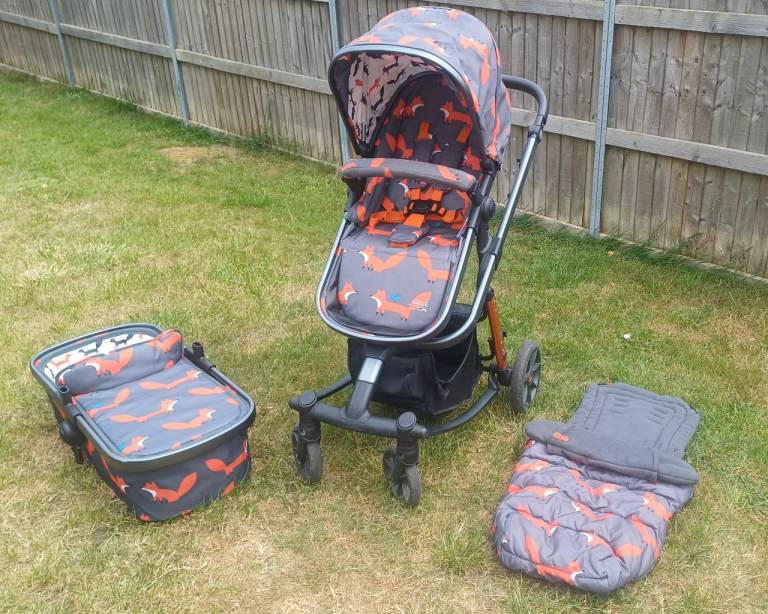 Baby Pram / Pushchair with Fox Design – Complete Travel System