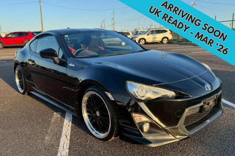 TOYOTA GT86 2.0 GT Coupe JDM TRD / TOMs Auto 2015