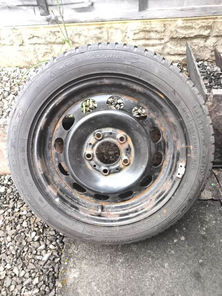BMW Full Size Spare Wheel 195 55 16 Goodyear UltraGrip 7 Tyre