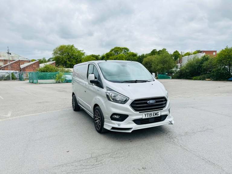 2019 Ford Transit Custom 2.0 EcoBlue 130ps Low Roof Limited Van PANEL VAN Diesel Manual