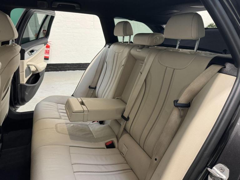  BMW 5 Series 3.0 530d M Sport Touring 5dr Diesel Auto xDrive Euro 6 (s/s) (265 ps) Diesel Automatic