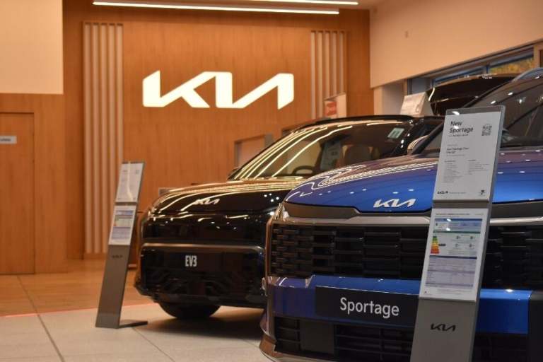 2019 Kia Stonic 1.0 T Gdi 4 Suv 5dr Petrol Dct Euro 6 (s/s) (118 Bhp) HATCHBACK Petrol Automatic