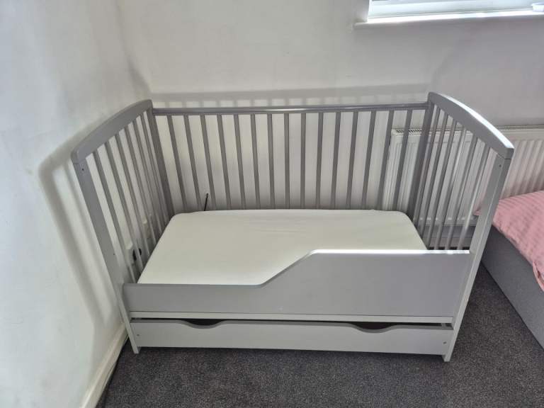 Love For Sleep JACOB Wooden Baby Cot Bed 120x60cm with Large Drawer – Convertible Toddler Bed 